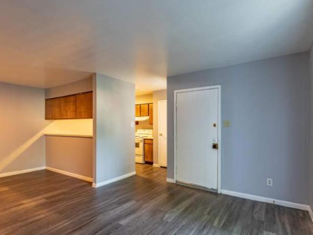 2 bedroom, San Antonio TX 78233 105857372