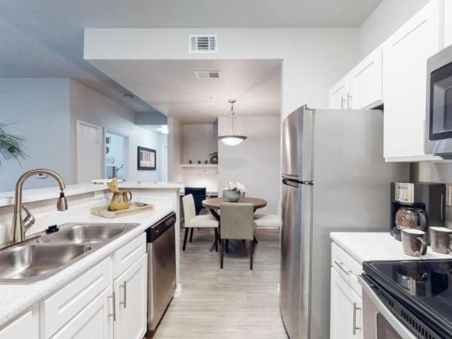 2 bedroom, San Antonio TX 78250 105195774