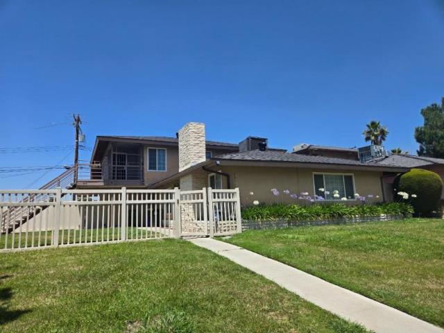 2 bedroom, San Bernardino CA 92404 106168057