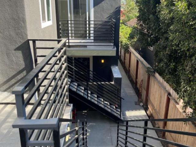 2 bedroom, San Diego CA 92037 106113212