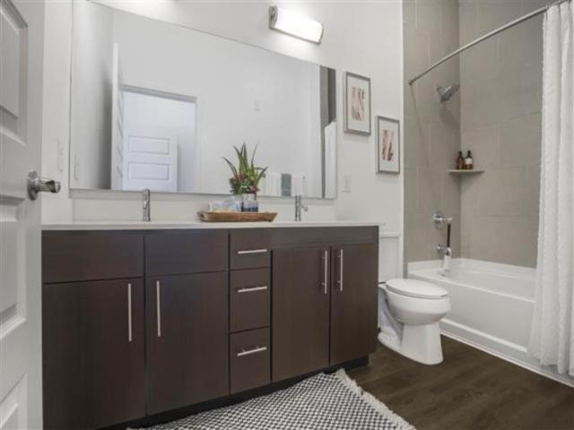 2 bedroom, San Diego CA 92108 LS102986379