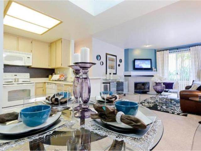 2 bedroom, San Diego CA 92108 106058198