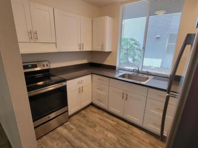 2 bedroom, San Diego CA 92103 LS105457276