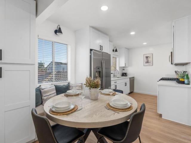 2 bedroom, San Diego CA 92116 105919870