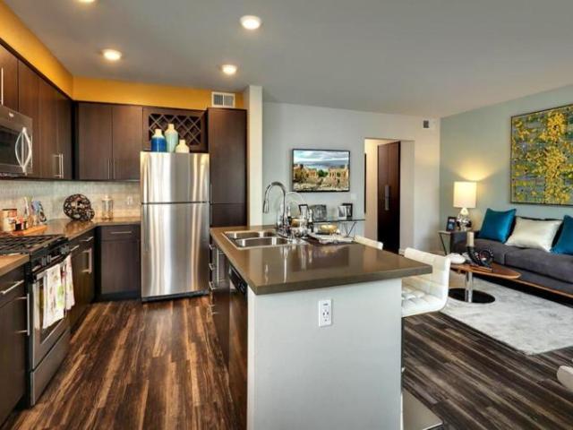 2 bedroom, San Diego CA 92110 106057954