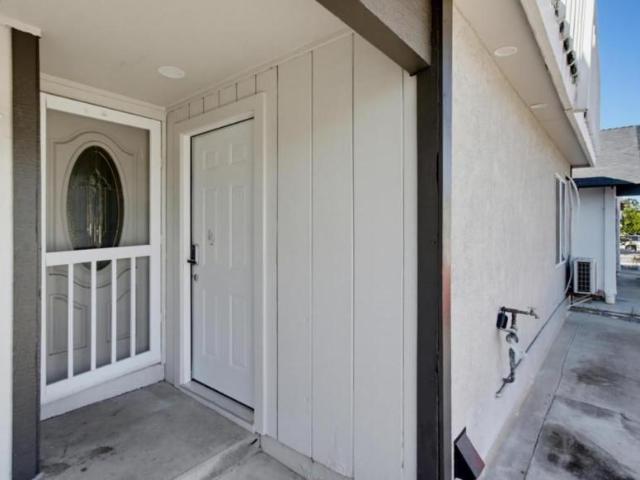 2 bedroom, San Diego CA 92126 106058446