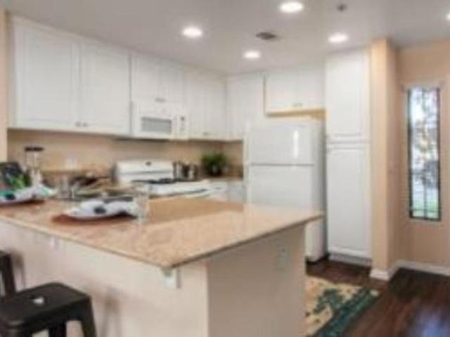 2 bedroom, San Diego CA 92127 103277023