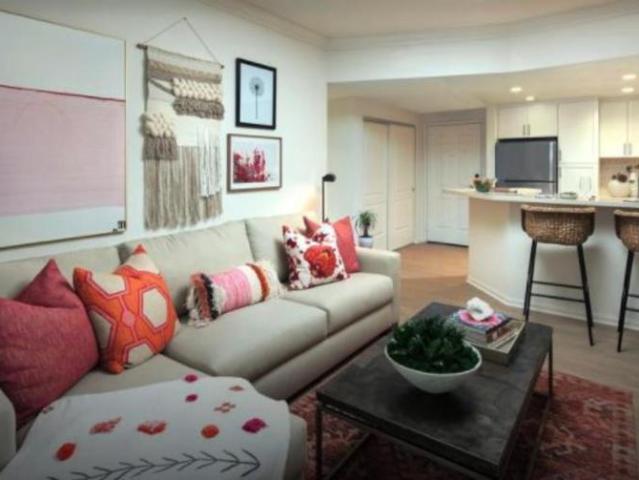 2 bedroom, San Diego CA 92122 106022127