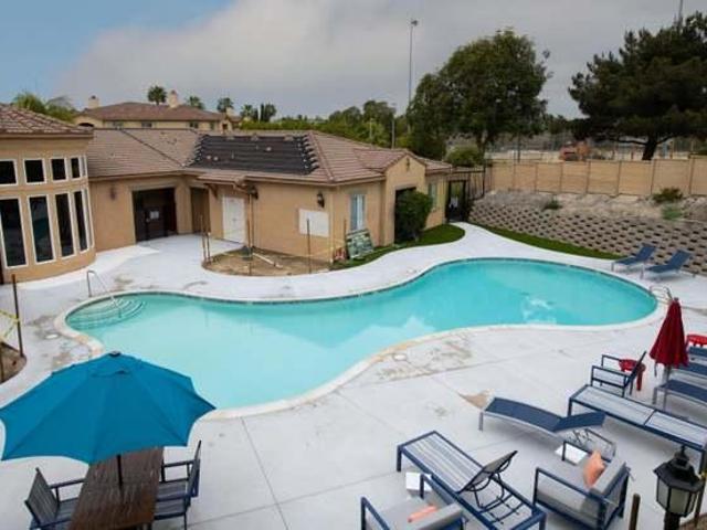 2 bedroom, San Diego CA 92130 104931389