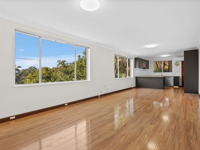 2 Bedroom Sanctuary With A Contemporary Touch