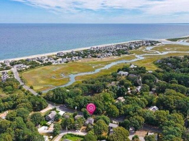 2 bedroom, Sandwich MA 02537 106039260