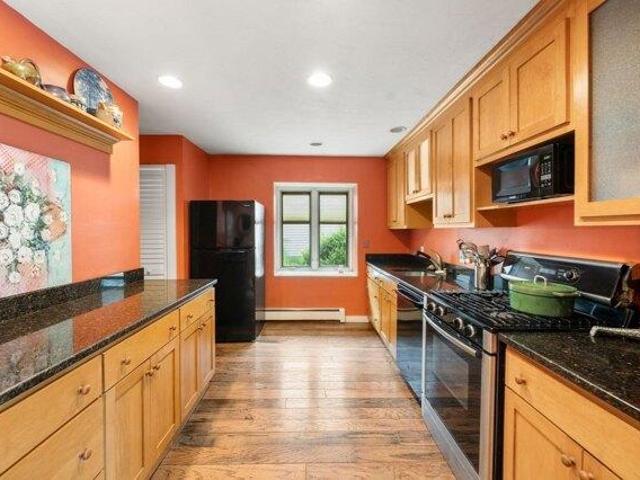 2 bedroom, Sandwich MA 02563 105383881