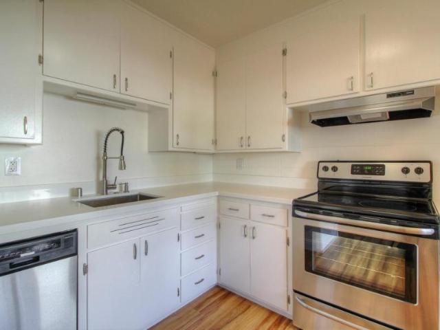 2 bedroom, Santa Rosa CA 95405 LS105729738