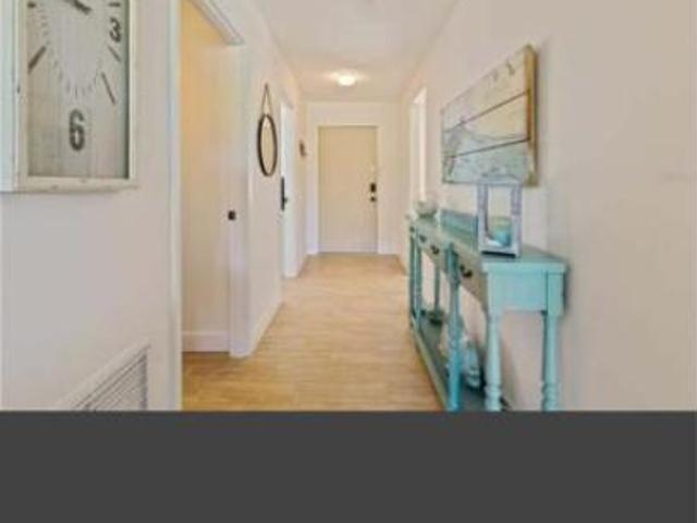 2 bedroom, Sarasota FL 34235 105901905