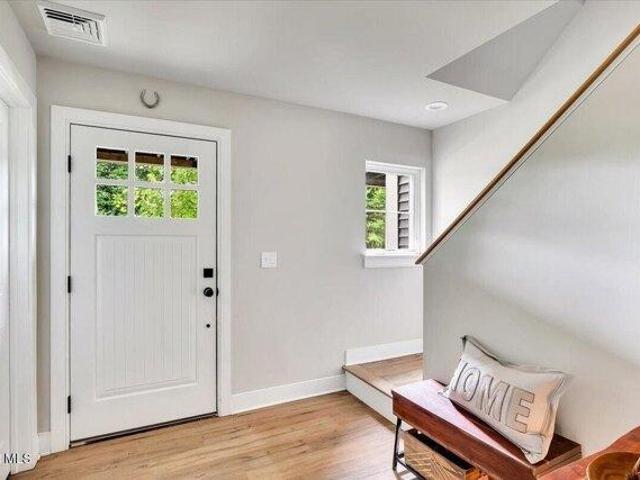 2 bedroom, Saratoga Springs NY 12866 105292753