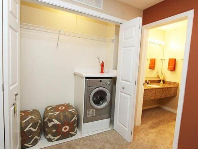 2 bedroom, Schaumburg IL 60173 105665691
