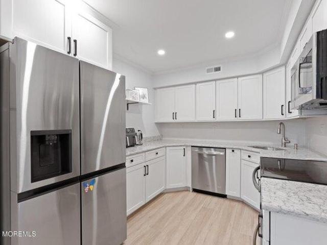 2 bedroom, Scotch Plains NJ 07076 105440026