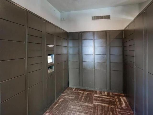 2 bedroom, Scottsdale AZ 85260 104854588
