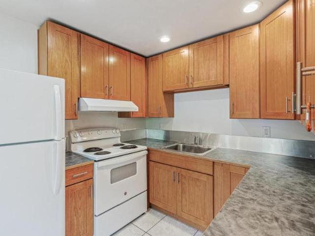 2 bedroom, Seattle WA 98144 105900932