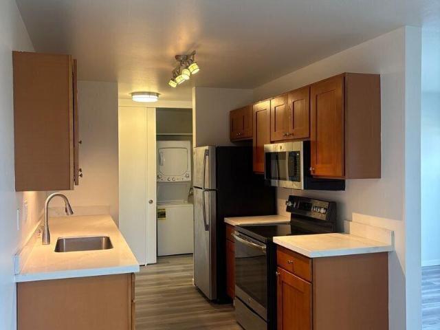 2 bedroom, Seattle WA 98199 LS104614828