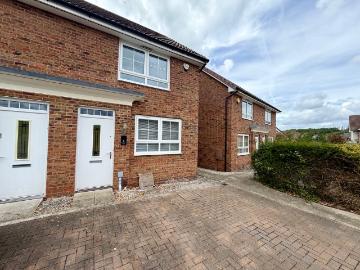 2 bedroom semi detached to let