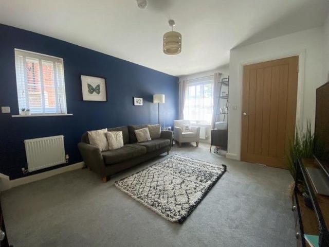 2 Bedroom Semi Detached To Let
