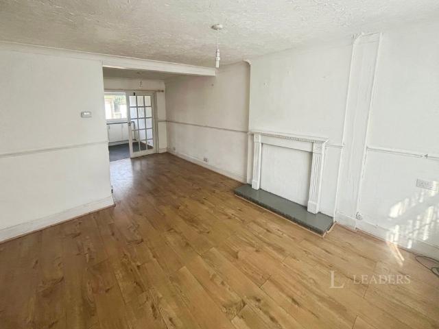 2 bedroom semi detached to rent Dallow Road, Luton, Bedfordshire, LU1