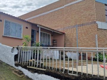 2 Bedroom semi detached to rent in Eastbury, Phoenix