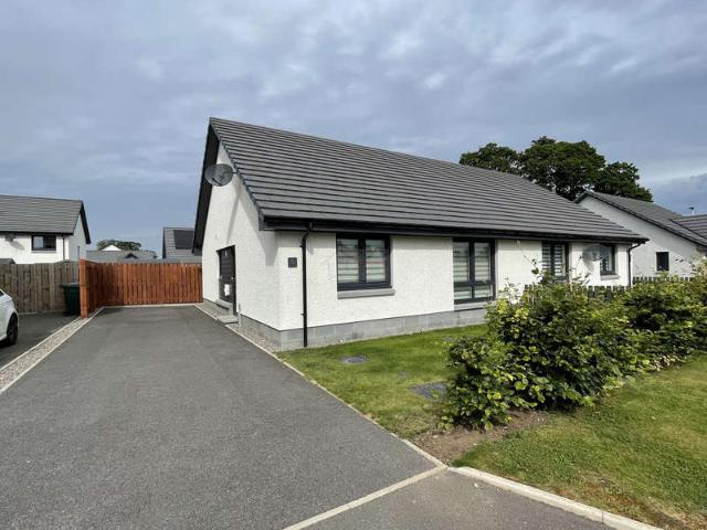 2 Bedroom Semi Detached Bungalow