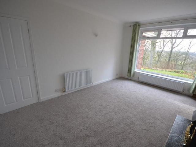 2 bedroom semi detached bungalow to rent