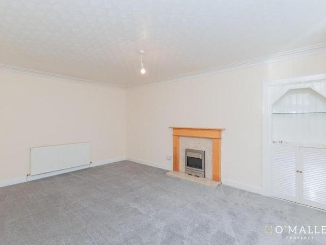 2 bedroom semi detached bungalow to rent