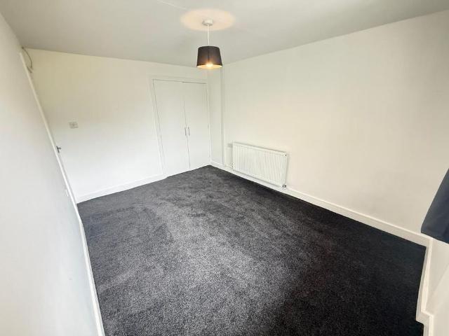 2 bedroom semi detached bungalow to rent