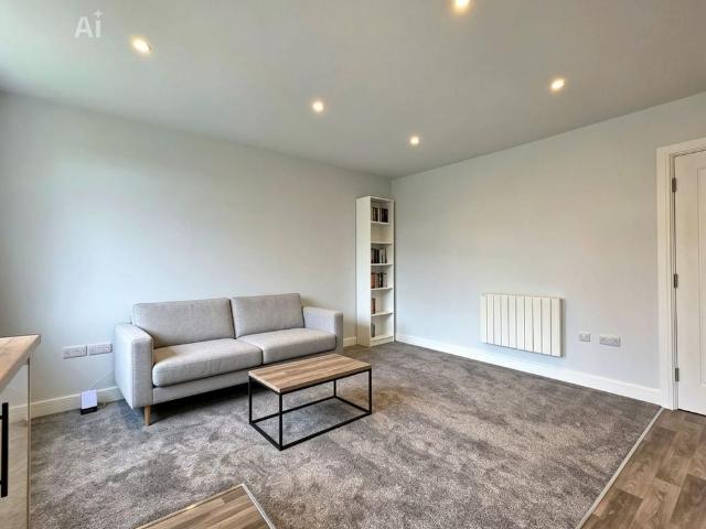 2 bedroom semi detached bungalow to rent