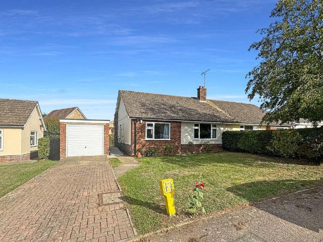 2 bedroom semi detached bungalow to rent
