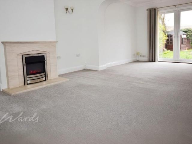 2 bedroom semi detached bungalow to rent