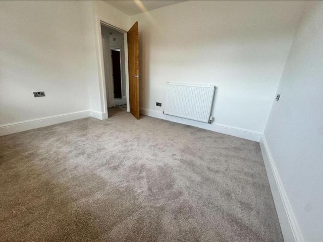 2 bedroom semi detached bungalow to rent