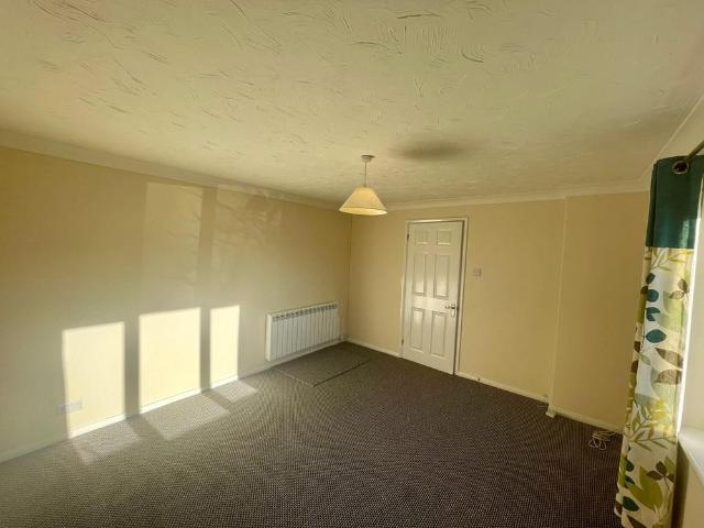 2 bedroom semi detached bungalow to rent