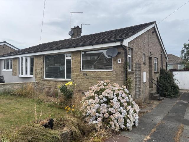 2 bedroom semi detached bungalow to rent