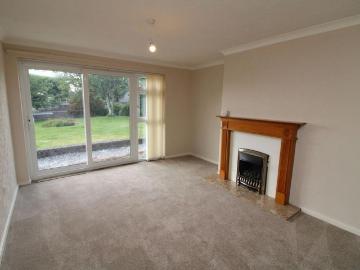 2 bedroom semi detached bungalow to rent
