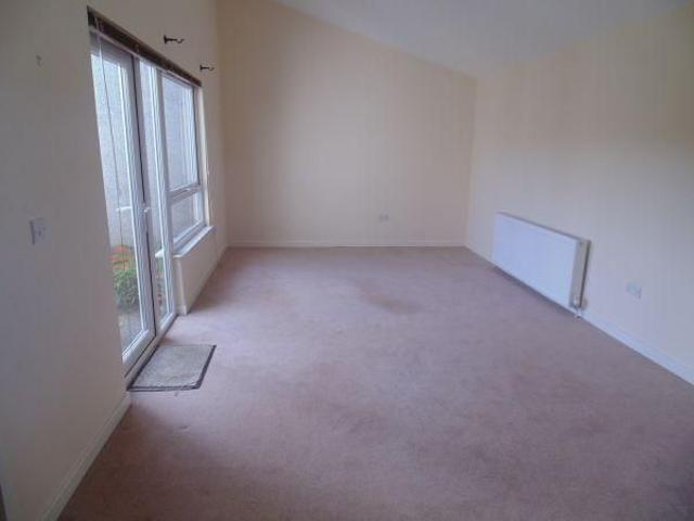 2 bedroom semi detached bungalow to rent