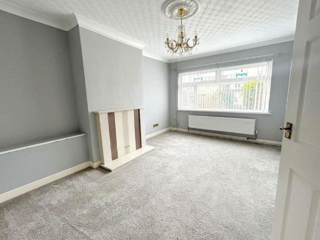 2 bedroom semi detached bungalow to rent