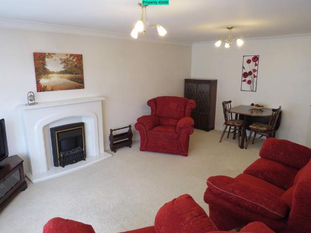 2 bedroom semi detached bungalow to rent