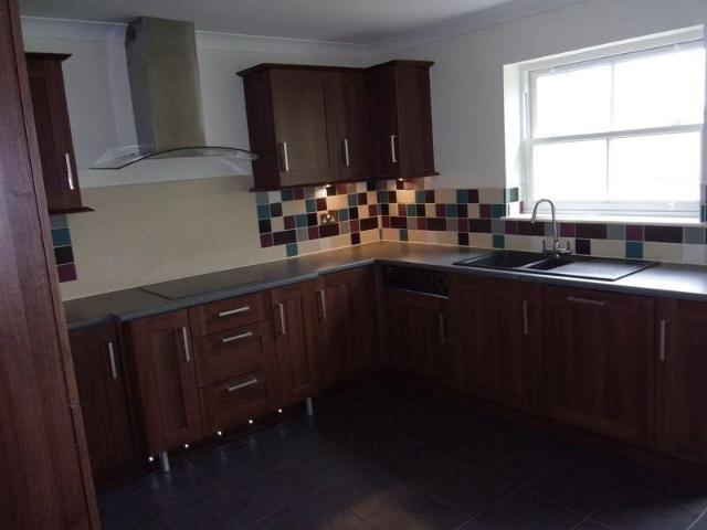 2 bedroom semi detached bungalow to rent