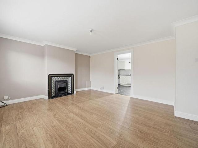 2 bedroom semi detached bungalow to rent