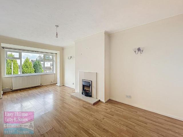 2 bedroom semi detached bungalow to rent