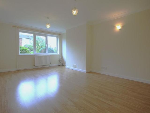 2 bedroom semi detached bungalow to rent