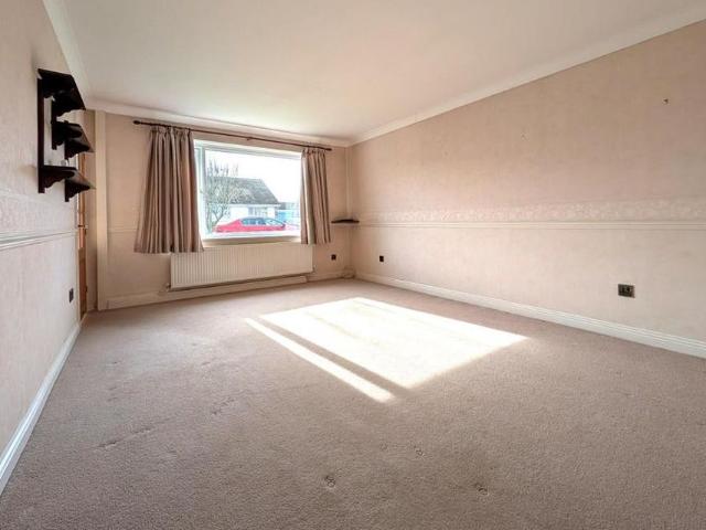 2 bedroom semi detached bungalow to rent