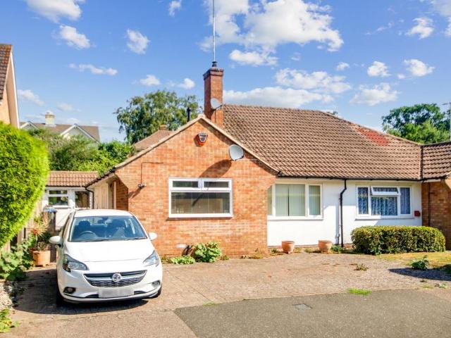 2 bedroom semi detached bungalow for sale