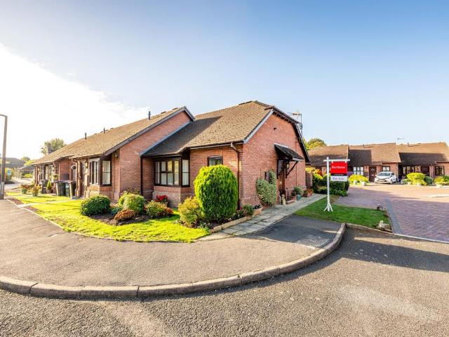 2 bedroom semi detached bungalow for sale