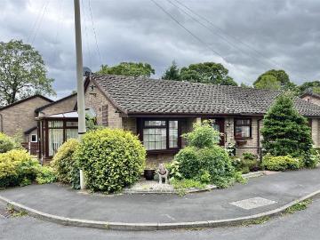 2 bedroom semi detached bungalow for sale